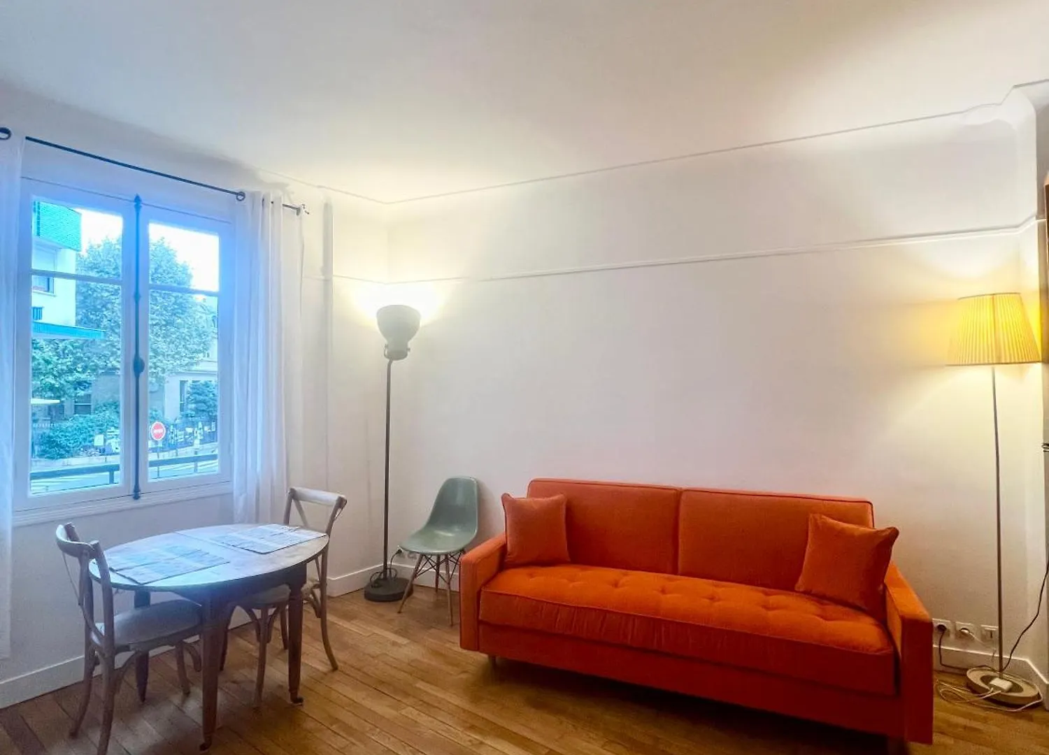 Apartment Entierement Renove Au Coeur De